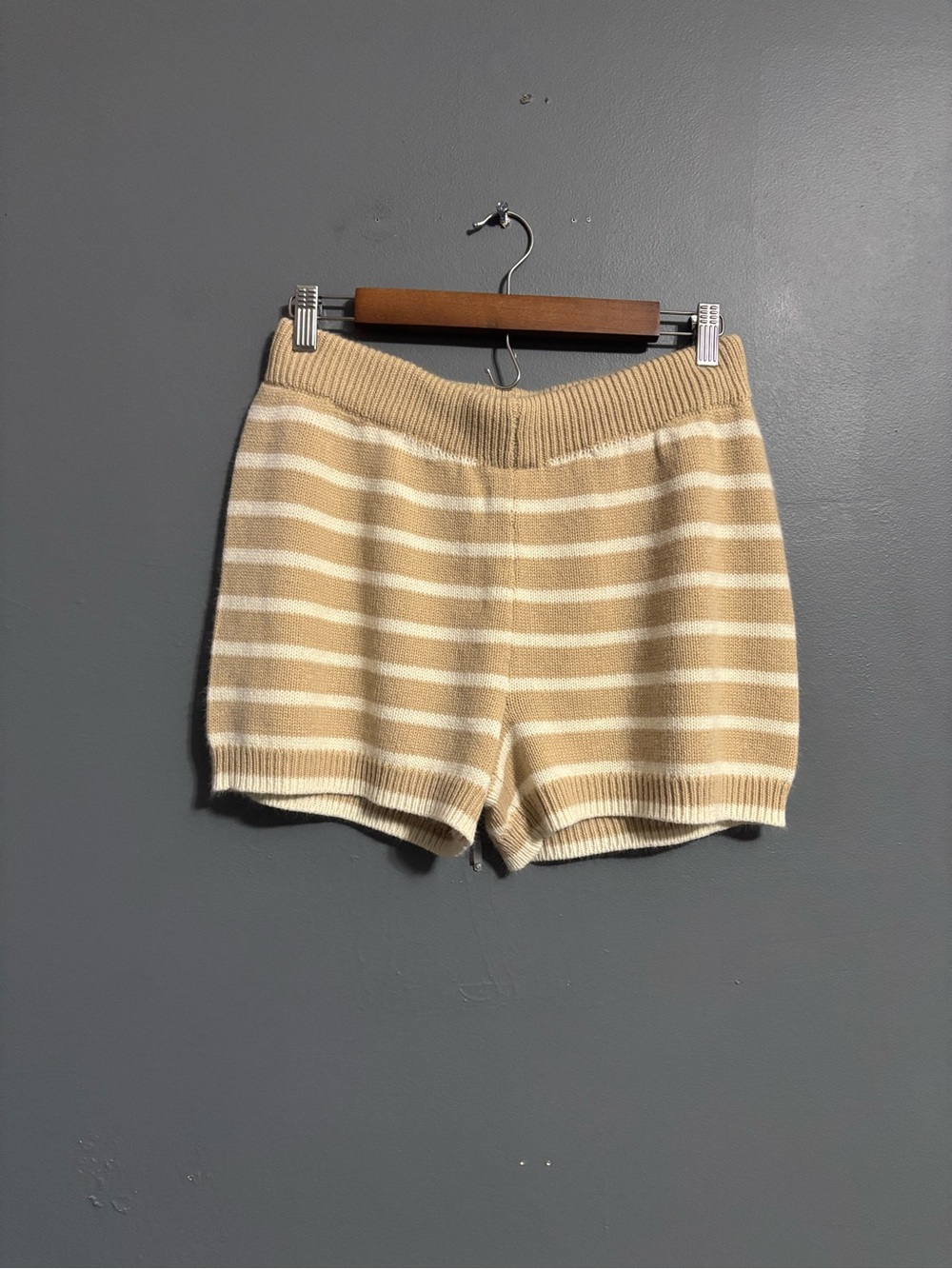 DOUBLE ZERO tan White Stripe fisherman coastal Knit High Rise Pull On Shorts L